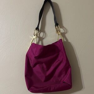 Chic Fuchsia Shoulder Bag